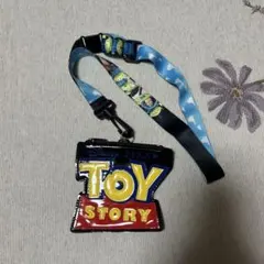 ディズニーリゾート　ピクサー　トイストーリー　ロゴ　コインケース