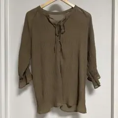 えりちゃん様専用しまむらtal by yumiさんプリーツブラウス　ブラウン　M