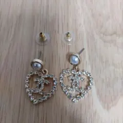 シャネル ハート型 ピアスノベルティ