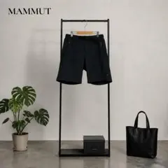 MAMMUT マムート 刺繍ロゴ トレッキング ショートパンツ 短パン 濃紺 Mのサムネイル