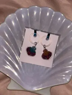 Item thumbnail for item b35c197c-6954-4281-a0ee-b7e23dff638f