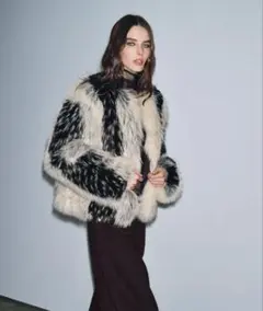 Zara SHORT FAUX FUR ZW COLLECTION コート