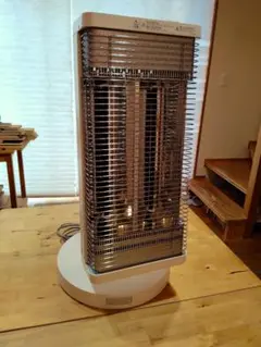 【極美品】DAIKIN ERFT11VS-W 2018年製　遠赤外線　暖房機 遠赤外線暖房機「セラムヒート」新発売 | ニュースリリース