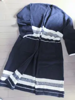 【値下】ニットロングコート・カーディガン 羽織 カウチン風 紺x白 ブランケット