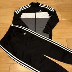 adidas ジャージ　上下セット　140cm ブラック　スポーツ　フルジップ