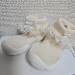 本日まで最終値下げ！ベビーシューズ GROMOOSIN フリルファーストシューズ