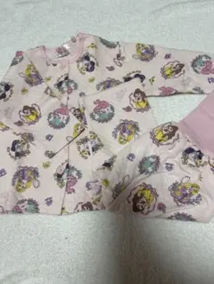 ディズニー　プリンセス　腹巻き付きパジャマ