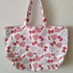 【SALE】ハンドメイド　大きめ　エコバッグ　トートバッグ　リボン
