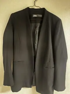 ZARA 黒 スタイリッシュなスーツ EUR L