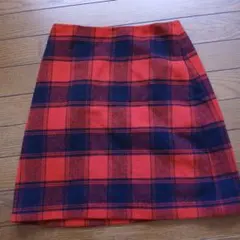 赤と黒のチェック タイトスカート★美品