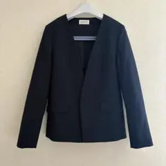 プラステ　ノーカラー　ジャケット