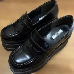 R&E ブラック 厚底ローファー 新品未使用 9cmヒール