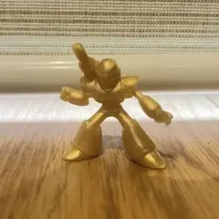 ロックマンＸ　ロックマングラフィティ　ヴァヴァ　ゴールド メガマン フィギュアのサムネイル