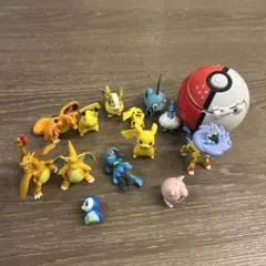 ポケモン ミニフィギュア 10体セットとおまけ➕モンスターボール付き