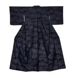 本場大島紬 アンサンブル 正絹 新古品 横双絣 黒 カジュアル №ymk0101