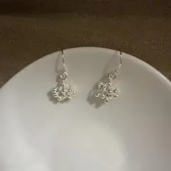 Item thumbnail for item 5c2b44cf-989b-45bd-94b2-78dd21674e90