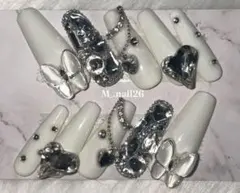 ホワイト ネイルチップ クリスタル装飾 10個セット