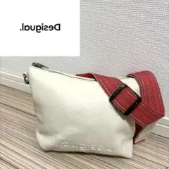 Item thumbnail for item fc324b70-bd9c-47e7-8d79-9005a6f1e7e7