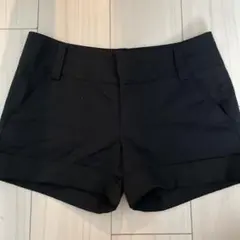 アリスアンドオリビア　ショートパンツのサムネイル