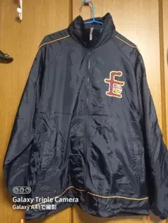 サンタフェ ナイロンジャケット