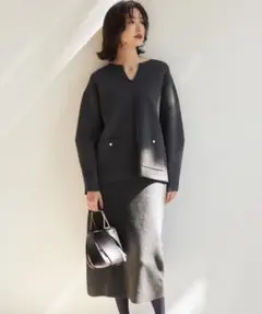 新品未使用組曲スムースストレッチニットアップニットセットアップグレーMサイズ