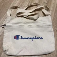 Champion サコッシュ クリーム色 ロゴ入り