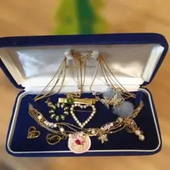 遺品生前整理ゴールド系アクセサリーまとめK18アメジストK18gpネックレス、 生前整理 遺品整理 アクセサリー まとめ売り K18・K18GP アクセサリー