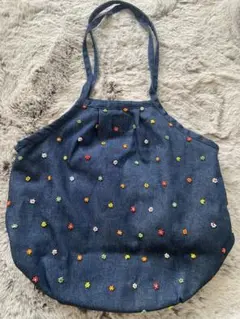 【かめるん様専用】デニムブルー 小花ビーズ付きトートバッグ