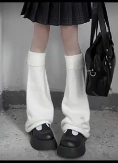 ホワイトニットレッグウォーマー フリーサイズ