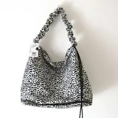 OPAQUE CLIP ショルダーバッグ