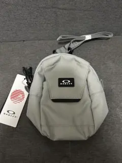 【新品未使用】オークリー　ライトショルダーポーチ