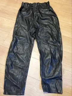 ZARA ブラック レザー パンツ EUR36