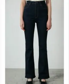 MOUSSY デニムパンツ 27インチ HW Rebirth フレア 2のサムネイル