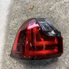 レクサス LX570 純正 テールランプ 右 - メルカリ