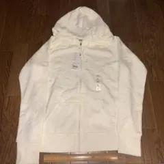 ユニクロ パーカー