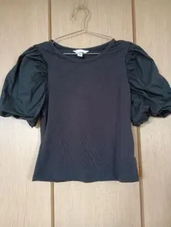 H&M パフスリーブ 半袖Tシャツ ブラックのサムネイル