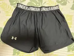 アンダーアーマー　レディース　ショートパンツ
