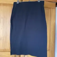 値下げ！　ユニクロ　スカート　タイトスカート　黒　シンプル