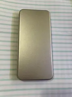 ストラップ　缶ケース
