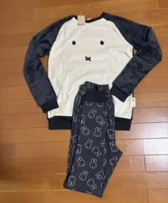 【新品未使用品】 HEMA ミッフィー　パジャマ 160㎝