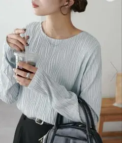 DISCOAT【WEB限定】立体ジャガードロングスリーブ