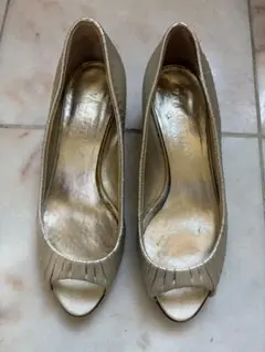 VALENTINO GARAVANIゴールドオープントゥパンプスのサムネイル
