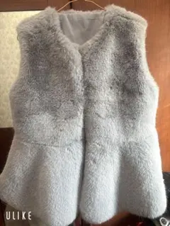 〈美品〉グレー ファー ノースリーブベスト
