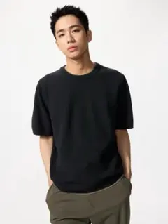 【新品未使用】ユニクロ ウォッシャブルミラノリブニットTシャツ 黒 XSのサムネイル