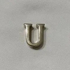 Dior My ABCDior バッジ チャーム【U】メタル