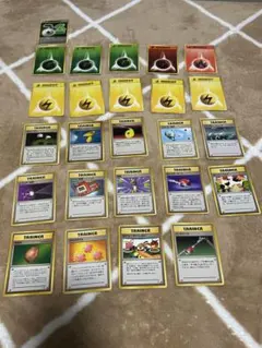 【旧裏面】ポケモンカード トレーナー・基本エネルギー 23枚まとめ売り
