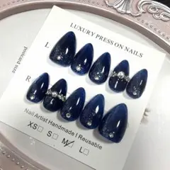 ネイルチップ ネイビー ハンドメイド、ネイルチップ　ショートアーモンド
