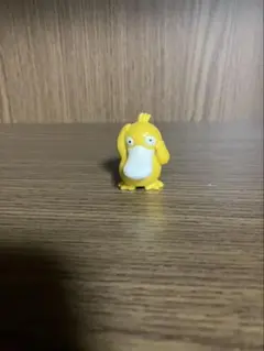 希少 顔違い TOMY製 ポケモン モンスターコレクション 初期 コダック②