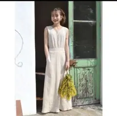 【最終値下げ】 Ungrid バックデザインノースリワンピース　美品