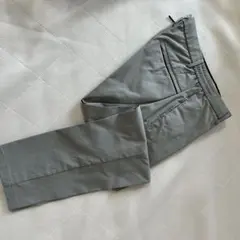 UNIQLO x Theory 感動パンツ　ライトグレー Sサイズのサムネイル